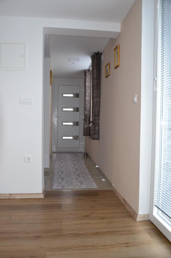 Apartment Hanny Lasko ภายนอก รูปภาพ