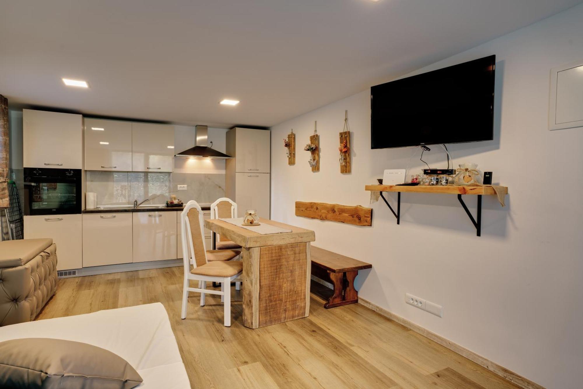 Apartment Hanny Lasko ภายนอก รูปภาพ